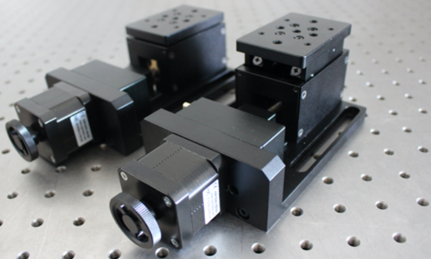 精密型电动升降台